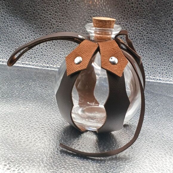 5PC Renaissance Medieval Belt Set w/ Pouch, Bottle, Hikes Faux Leather Cosplay - Picture 7 of 13